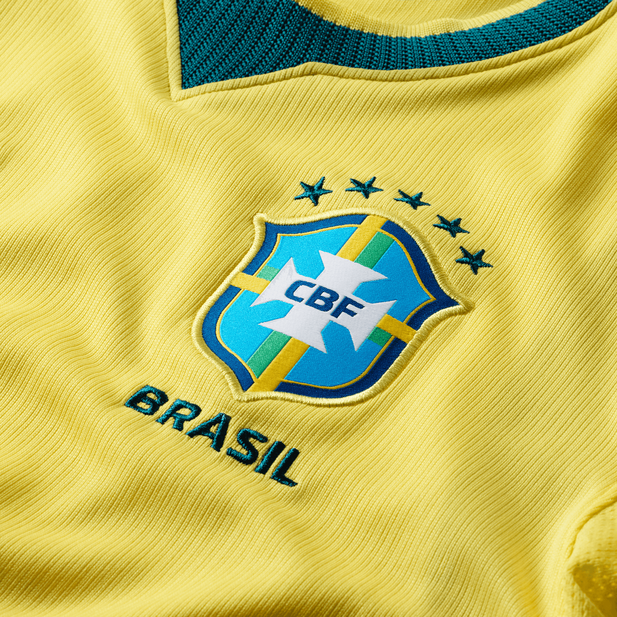 Nike Brazil Big Kids' Stadium Home Dri-FIT Soccer Replica Jersey 2026