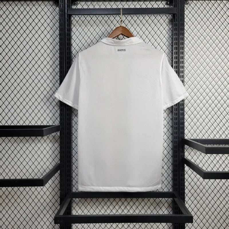 Retro Juventus Jersey Away Kit 2010/11 Football Soccer Shirt