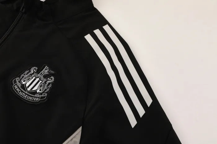 Newcastle United Windbreaker 25/26 Football Kit Soccer Jersey