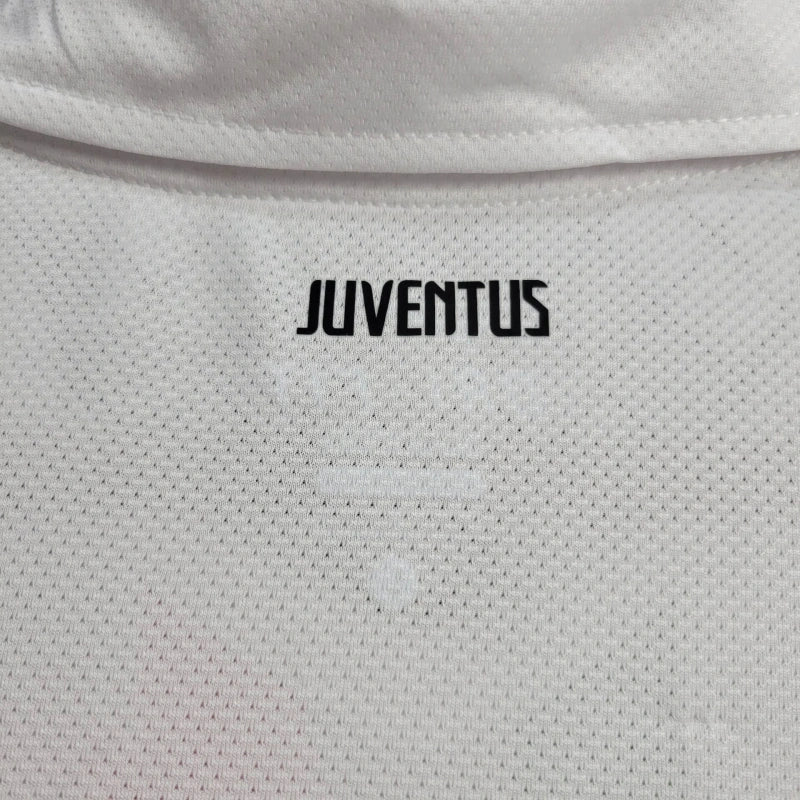 Retro Juventus Jersey Away Kit 2010/11 Football Soccer Shirt
