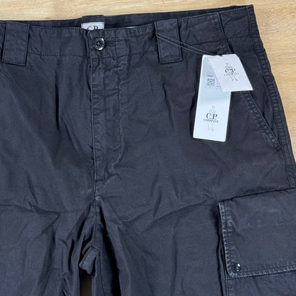 C.P. Company Gabardine Lens Cargo Shorts in Black